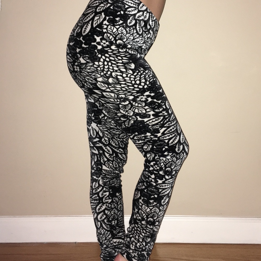 Fuzzy Floral Leggings